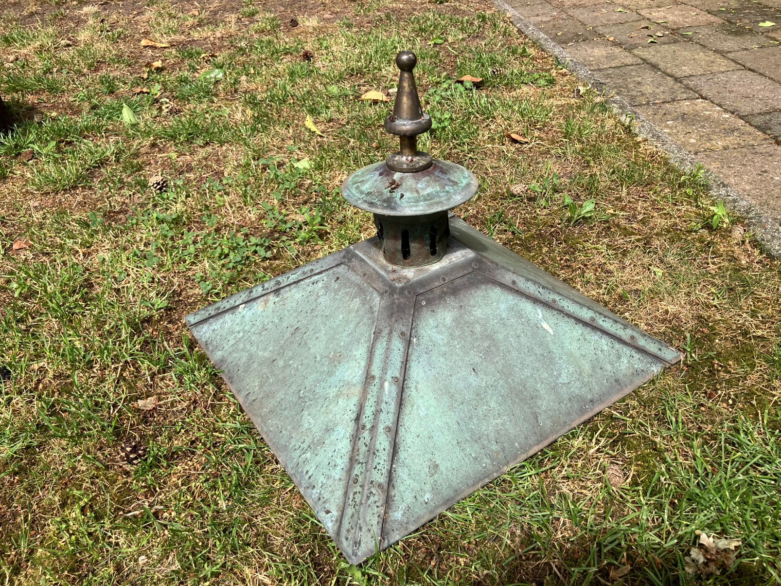 Koperen kap tbv  lantaarnpaal of buitenlamp, Tuin en Terras, Buitenverlichting, Ophalen, Staande lamp, 50 tot 250 watt, IJzer