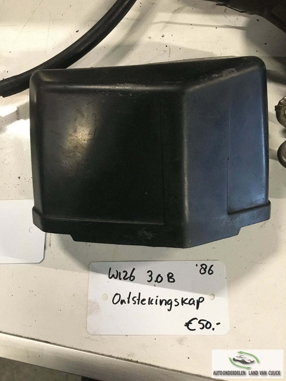 Mercedes 3.0 benzine Ontstekingskap ontstekingsafdekkap 1986, Gebruikt, -, -, Ophalen of Verzenden