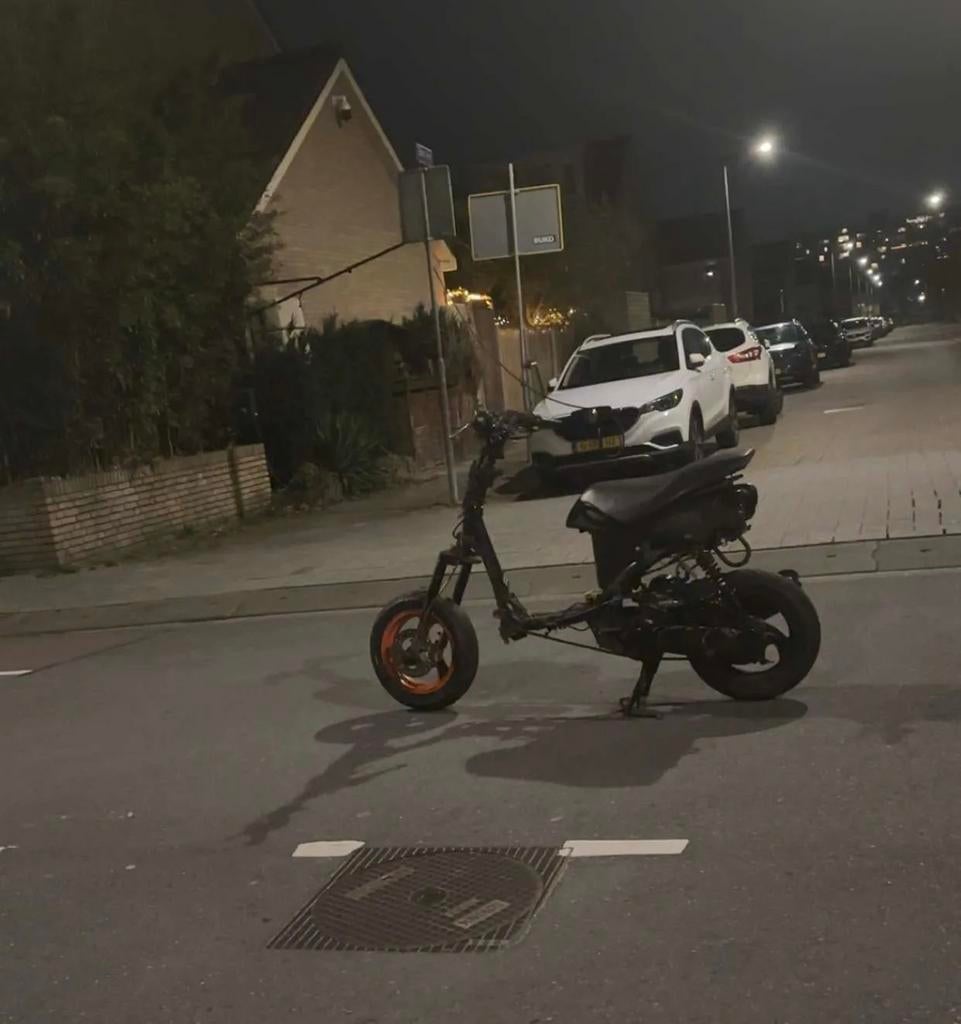 Peugeot vivacity snor - waarde peiling, Fietsen en Brommers, Scooters | Peugeot, Ophalen, Tweetakt, Gebruikt, Maximaal 45 km/u