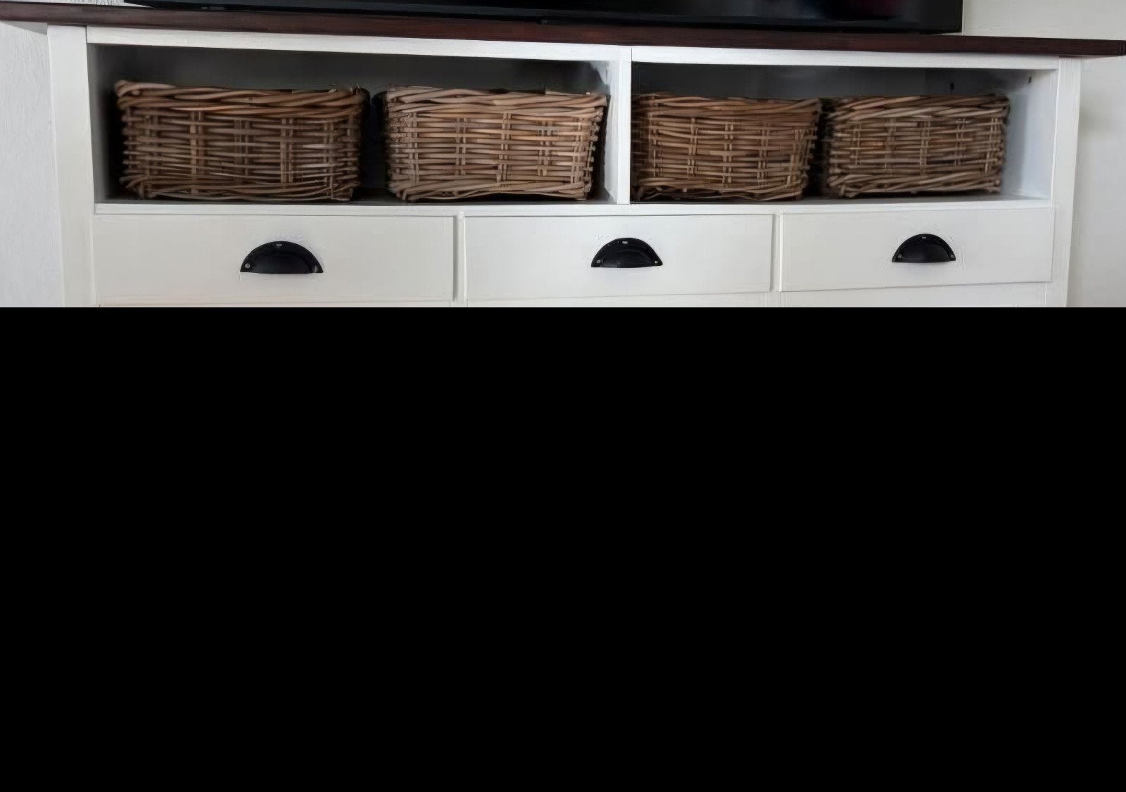 Landelijke Brocante Kast met Rieten Manden, Ophalen