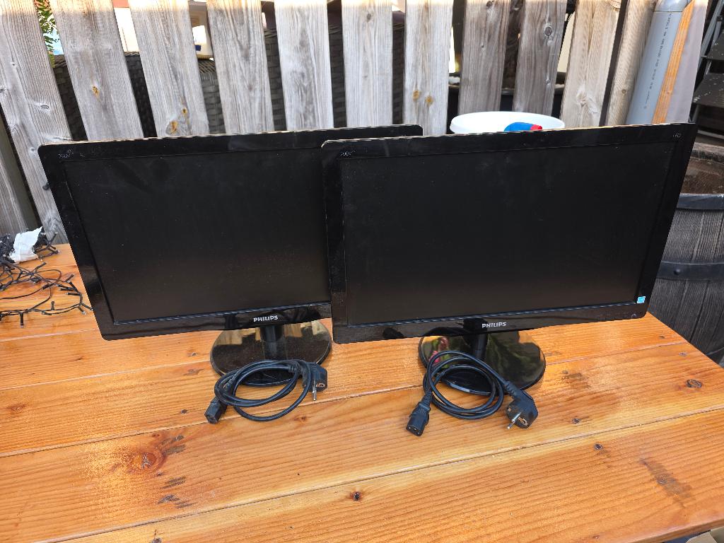 2 monitoren, Philips, HD, IPS, Ophalen of Verzenden