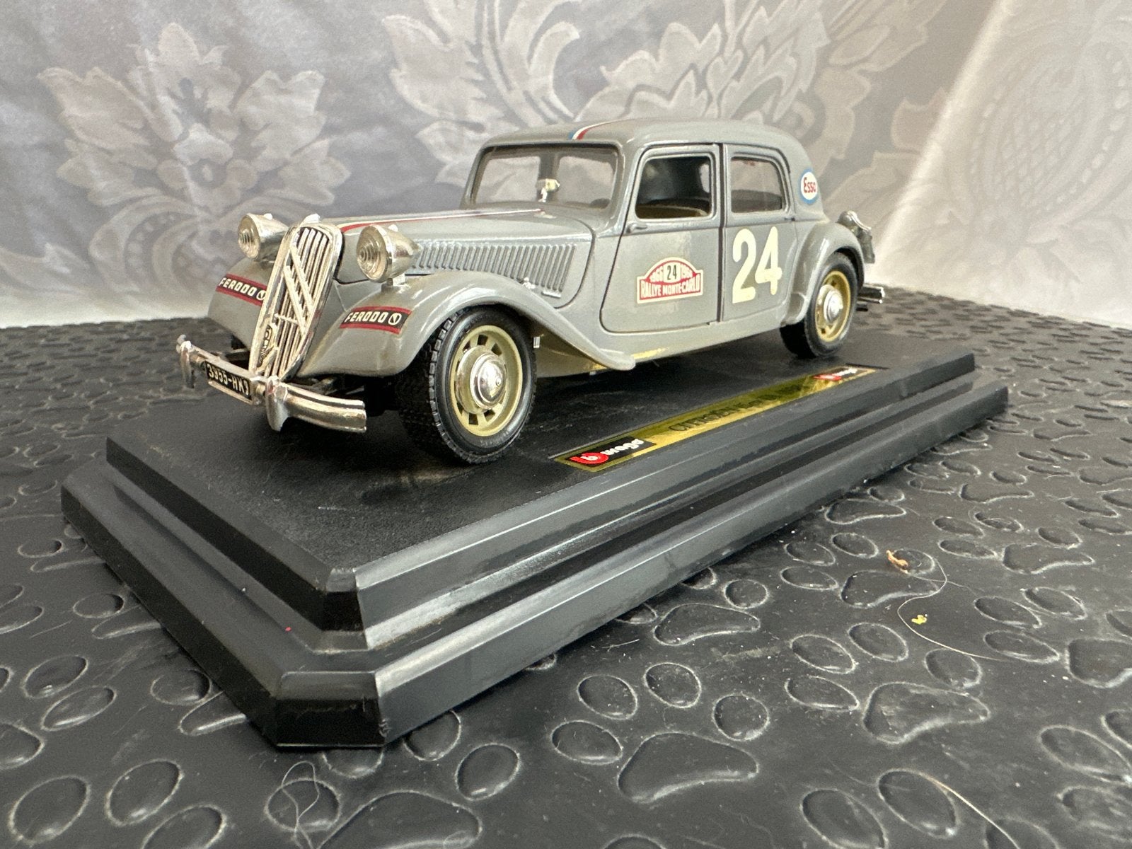 Burago Citroën 15 CV TA (1938) Rallye Monte Carlo modelauto, Ophalen of Verzenden, Zo goed als nieuw, Auto, Overige merken