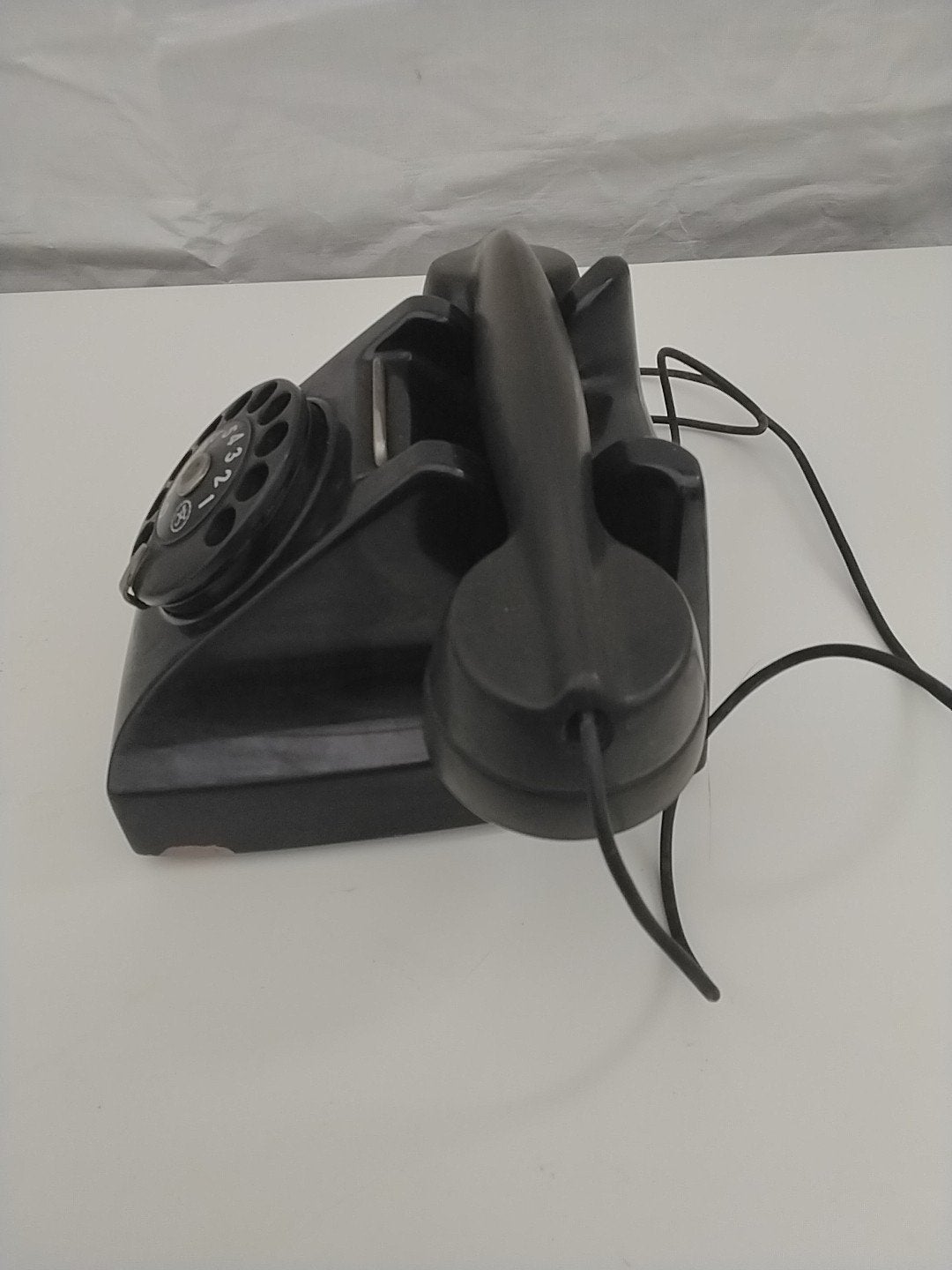 Vintage Bakelieten Telefoon met Draaischijf - Jaren '50, Telecommunicatie, Vaste telefoons | Niet Draadloos, Ophalen of Verzenden
