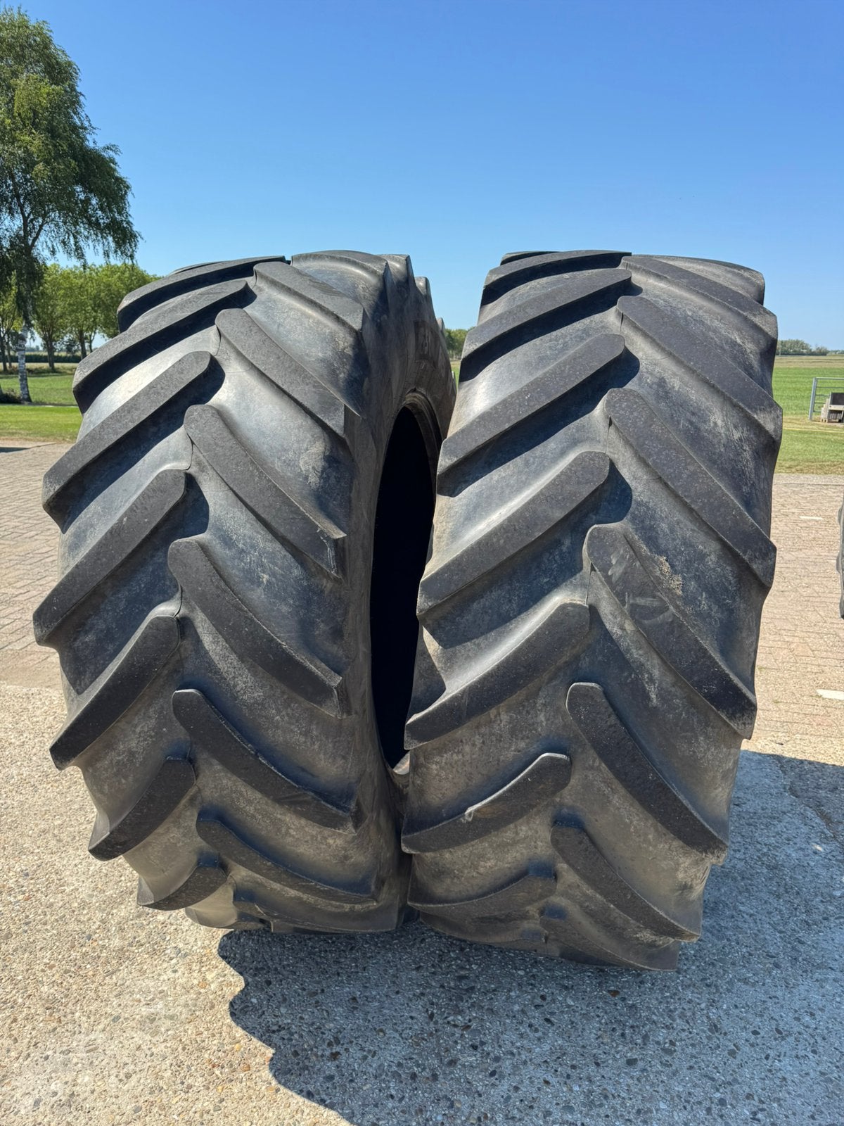 Michelin multibib 650/65R42 Michelin 600/70R30 Bk 620/70 R42, Ophalen