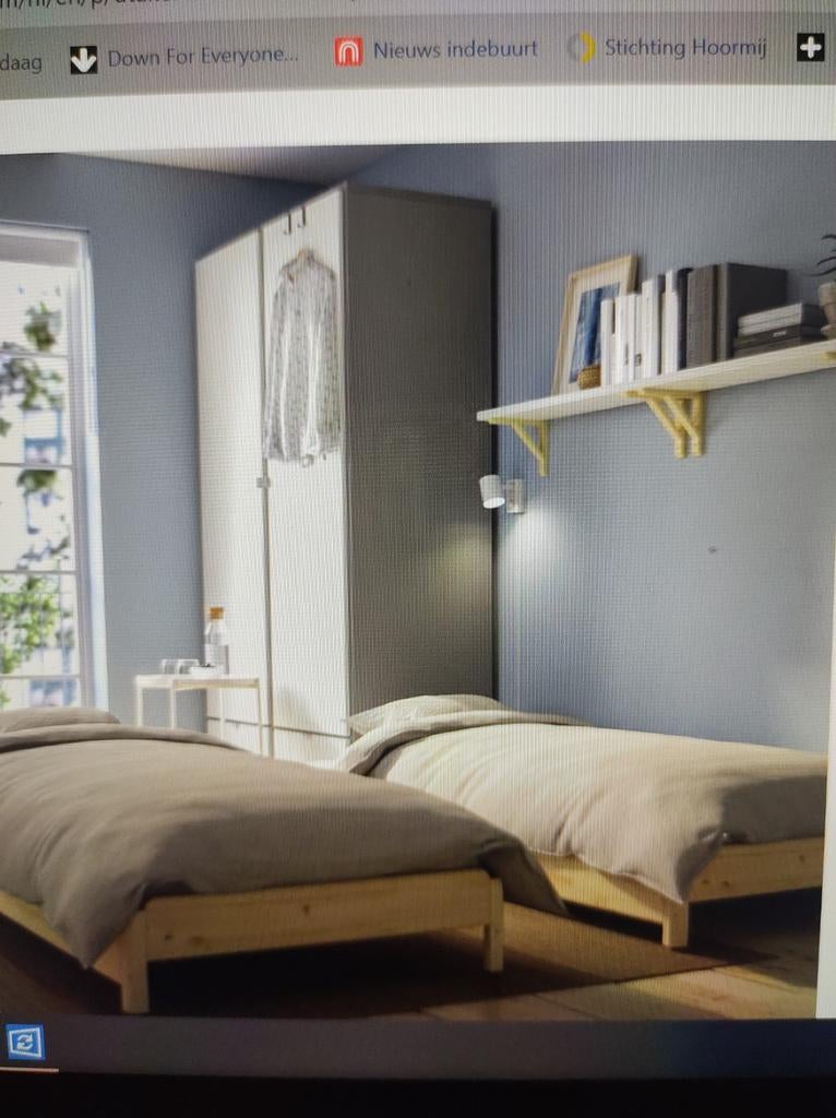 IKEA UTAKER 2 persoons bed, Huis en Inrichting, Slaapkamer | Bedden, Ophalen, Beige, Tweepersoons, 80 cm