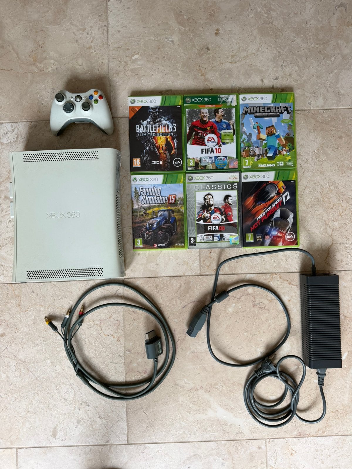 Xbox 360 Compleet + Controller + Minecraft + 5 Games, Spelcomputers en Games, Spelcomputers | Xbox 360, Ophalen of Verzenden, Gebruikt