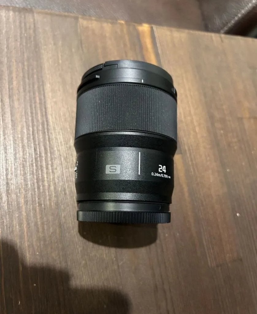 Panasonic Lumix S 24mm f/1.8-objectief, L-mount, Beschermhoes/tas, Zo goed als nieuw, 24 mm