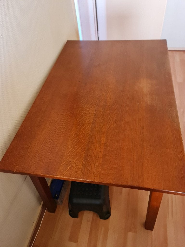 Gratis eettafel, Huis en Inrichting, Tafels | Eettafels, Ophalen, Gebruikt, 100 tot 150 cm, 50 tot 100 cm