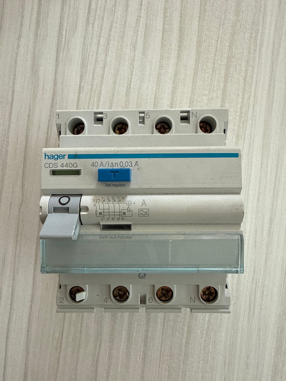 Hager CDS 440G Aardlekschakelaar 40A 0.03A, Ophalen of Verzenden, Gebruikt, Hager, Aardlekschakelaar