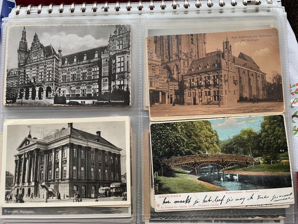 189 ansichtkaarten van de stad Groningen in een album., Verzamelen, Ansichtkaarten | Nederland, Ophalen of Verzenden, 1920 tot 1940