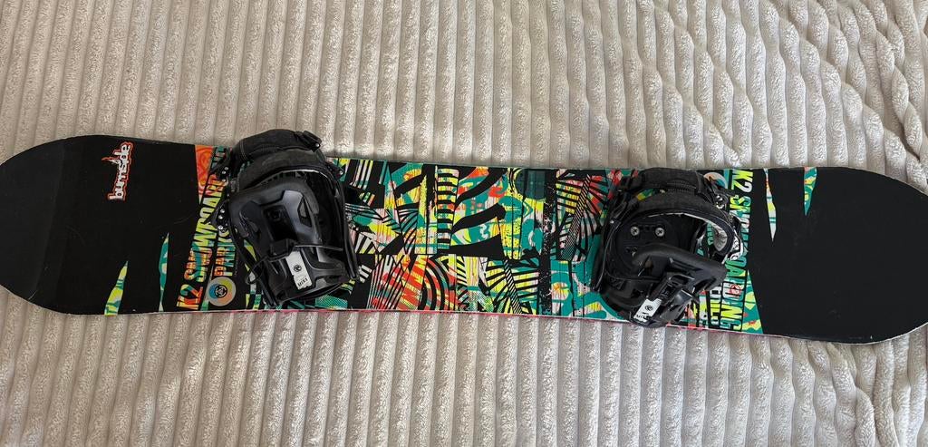 Snowboard K2 met Flexbindingen 155cm, Sport en Fitness, Snowboarden, Ophalen of Verzenden, Gebruikt, Board