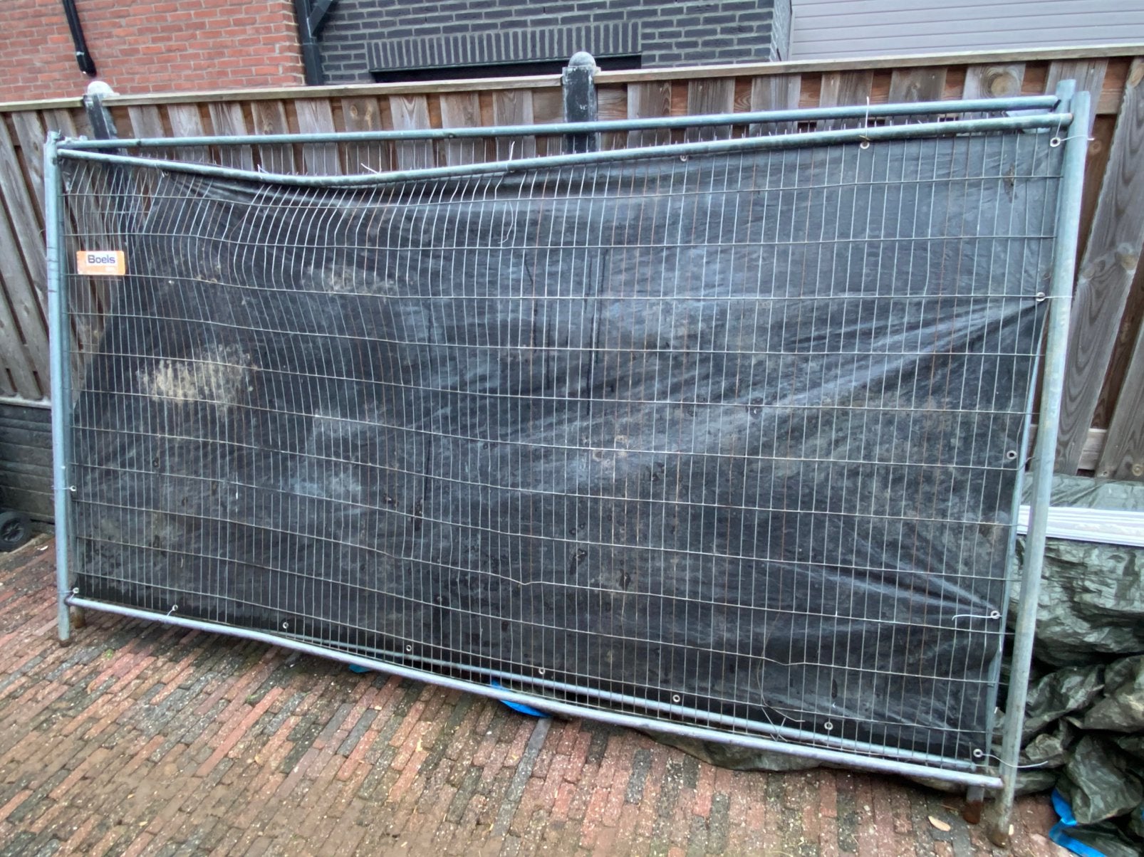 2 gebruikte bouwhekken (met zeil) – zo meenemen, Ophalen, Gebruikt, IJzer, Overige typen