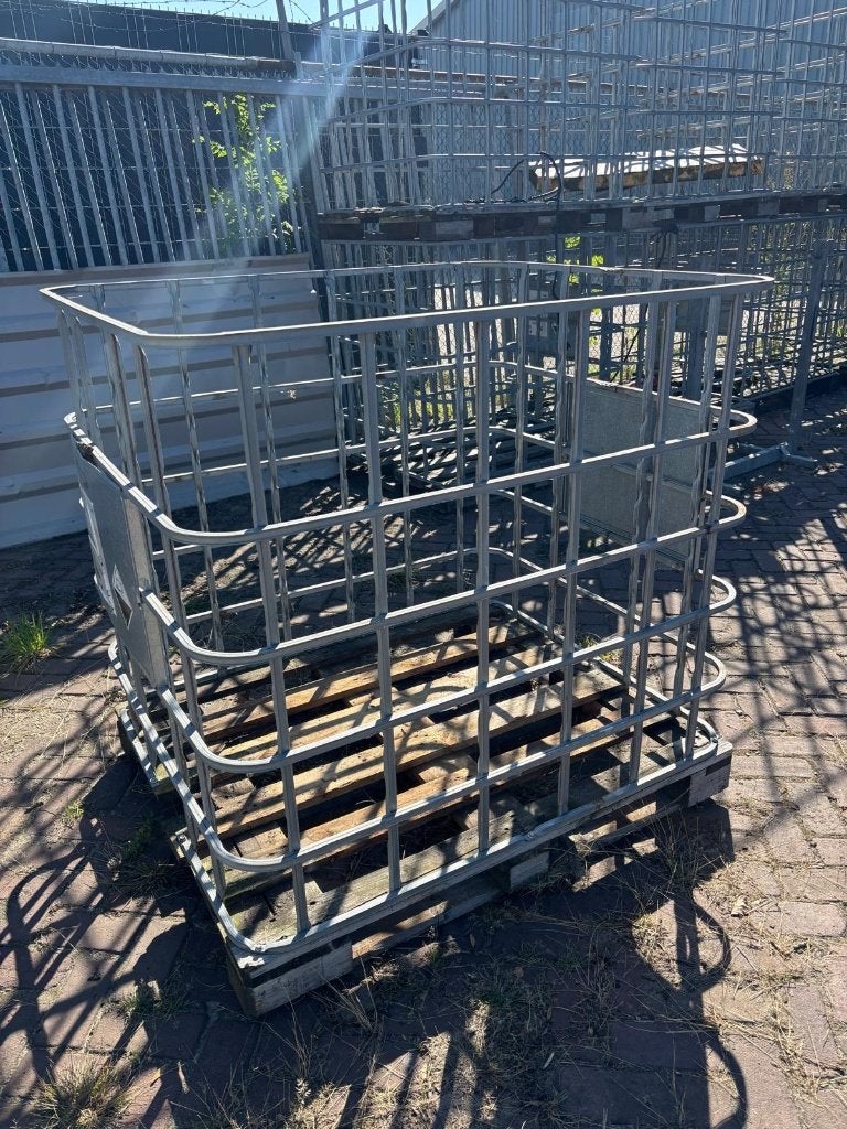 Gebruikte IBC-container IBC frame met houten pallet, Ophalen, Gebruikt