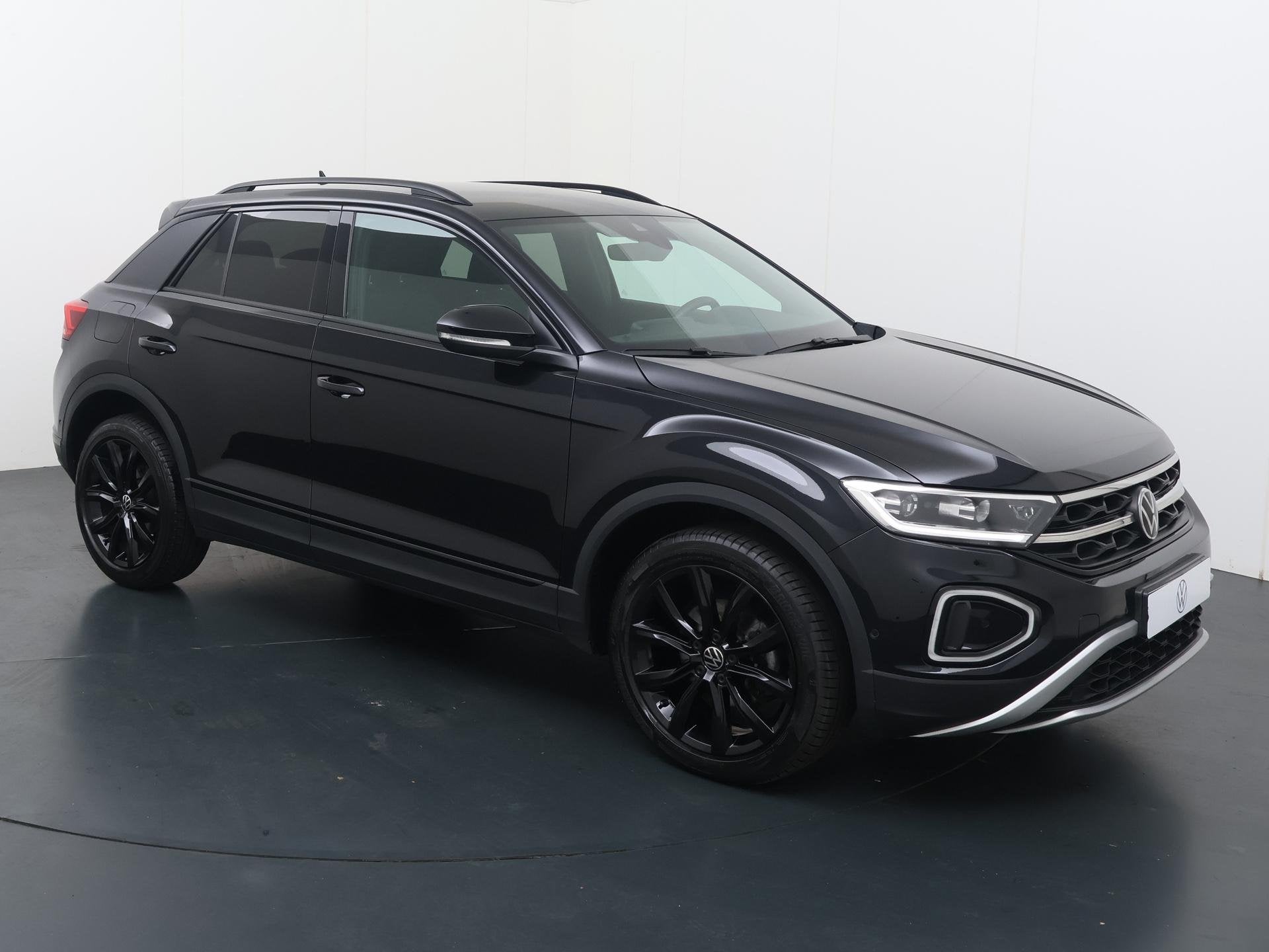 Volkswagen T-Roc 1.5 TSI Style | 150 PK | Adaptive cruise co, Auto's, Volkswagen, 12 maanden, Zwart, Bedrijf, Handgeschakeld