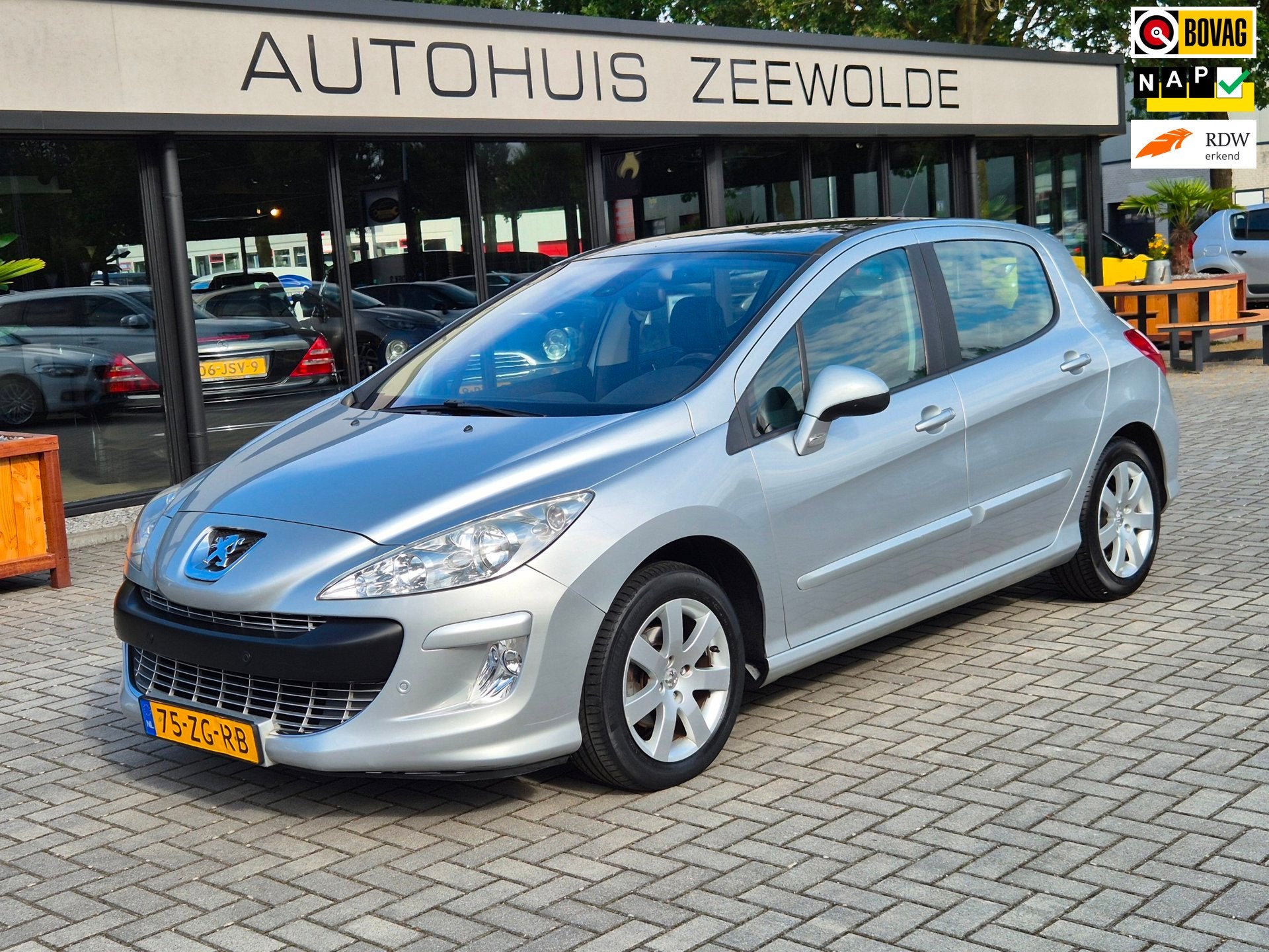 Peugeot 308 1.6 PANO LEDER AUTOMAAT NAP!, Auto's, 1330 kg, Gebruikt, 4 cilinders, 715 kg