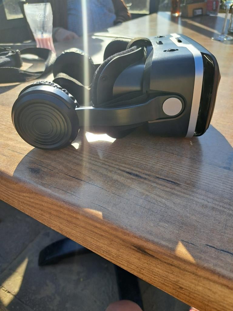Nieuwe VR bril voor smartphone - Dubbel cadeau!, Ophalen of Verzenden