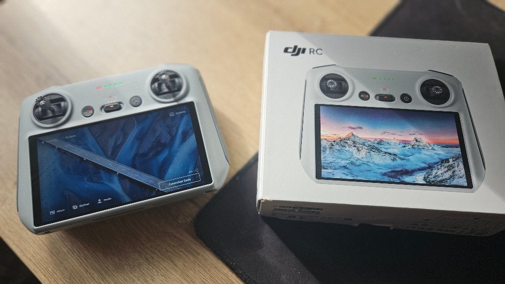 RM330 remote voor DJI drones, Audio, Tv en Foto, Cameradrone, Ophalen of Verzenden, Zo goed als nieuw, DJI