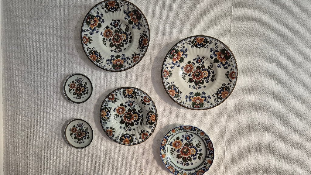 Vintage delfts aardewerk wandborden polychroom (set van 6), Ophalen of Verzenden