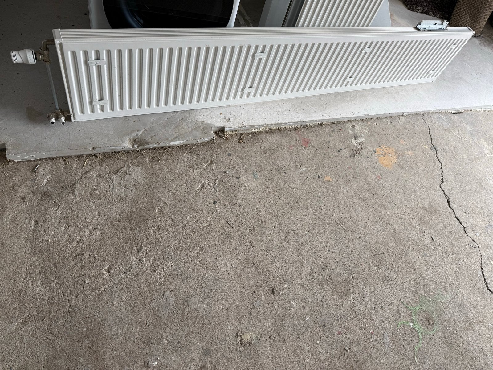 Grote radiator 40x240 cm met thermostaatkraan, Ophalen, 30 tot 80 cm, Gebruikt, Radiator