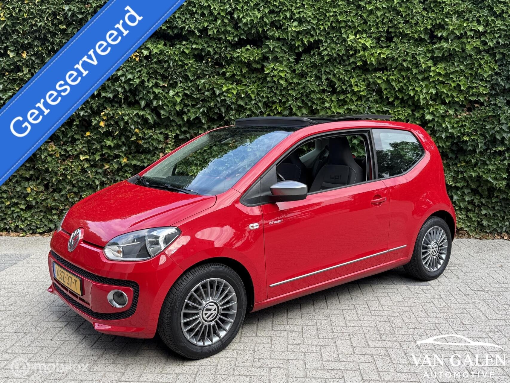 Volkswagen Up! 1.0 Cheers Up! Panoramadak|Navi|Stoelverwarmi, Auto's, Voorwielaandrijving, Gebruikt, Up!, Handgeschakeld