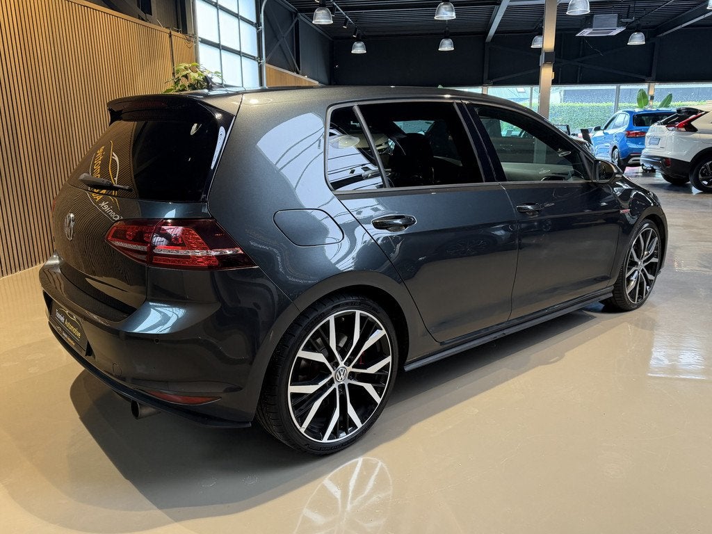 Volkswagen Golf 2.0 TSI GTI Automaat | Navigatie | cruise co, Auto's, Gebruikt, Euro 6, 4 cilinders, 1984 cc