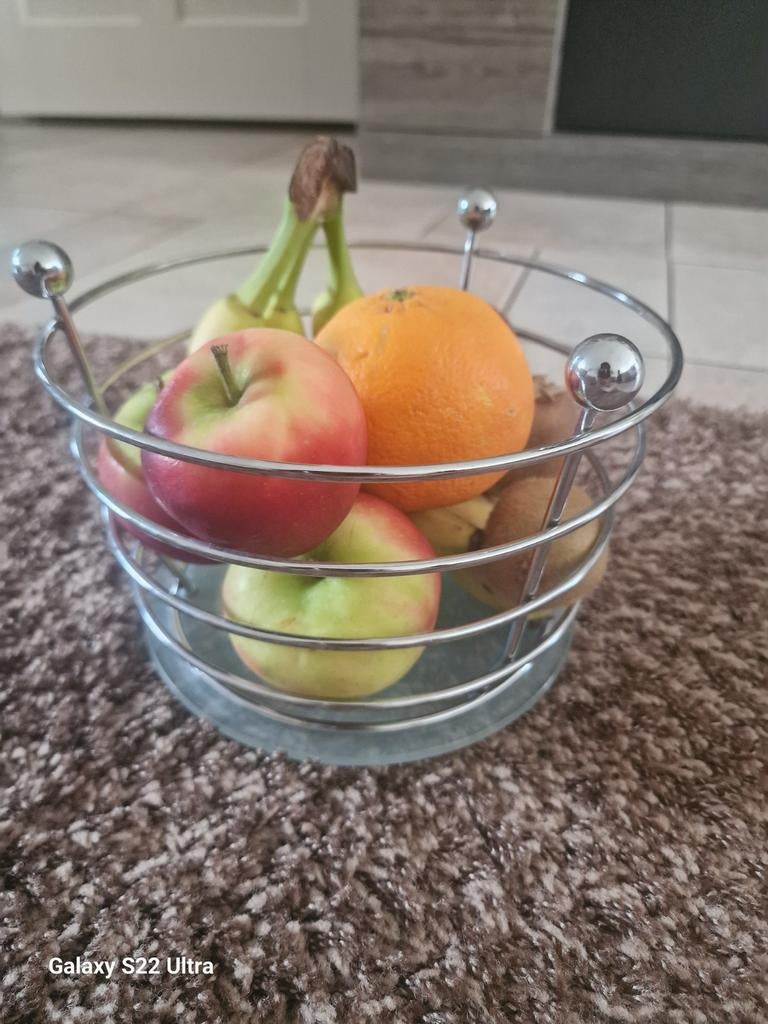 Een fruitmand met daarbij een bordje, Ophalen of Verzenden, Nieuw, Rond