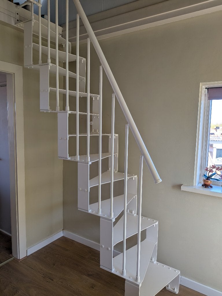 Ruimtebesparende trap, Doe-het-zelf en Verbouw, Ladders en Trappen, Verzenden, Nieuw, Trap, 2 tot 4 meter