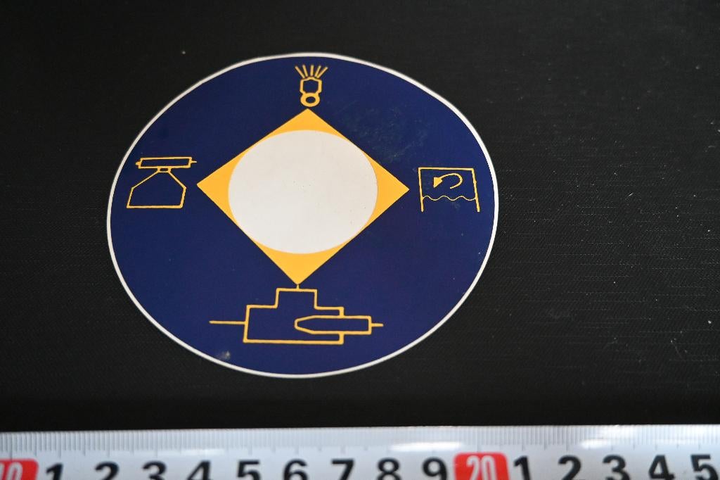 sticker Misdruk ????, Ophalen, Zo goed als nieuw
