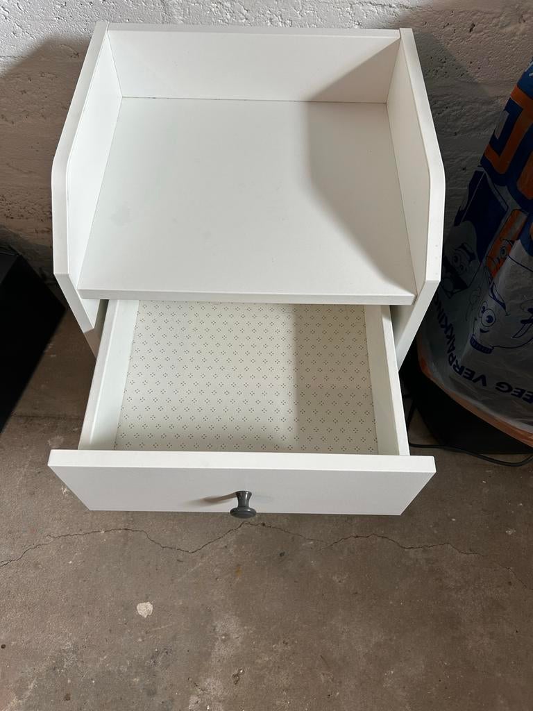 IKEA Hauga Nachtkastje - Wit, Ophalen, Gebruikt, Minder dan 45 cm, 55 tot 70 cm