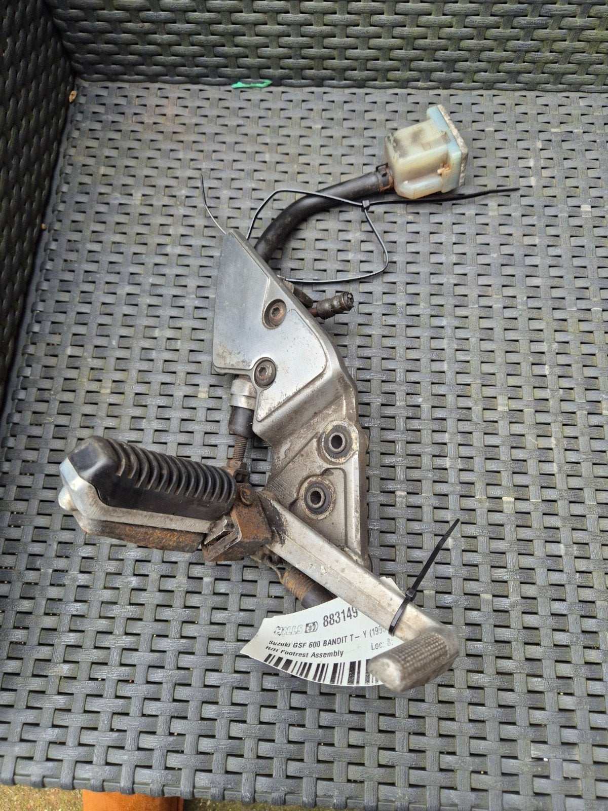 Voetsteun Montage Suzuki GSF 600 Bandit T-Y (1996-2000), Motoren, Ophalen of Verzenden, Gebruikt