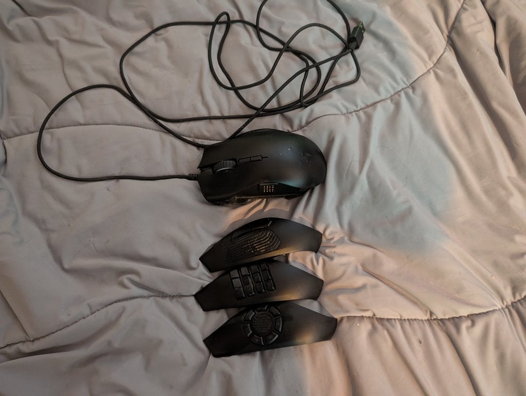 Razer Naga Trinity - 16.000 DPI RGB Gaming Muis, Computers en Software, Muizen, Zo goed als nieuw, Muis, Rechtshandig, Bedraad