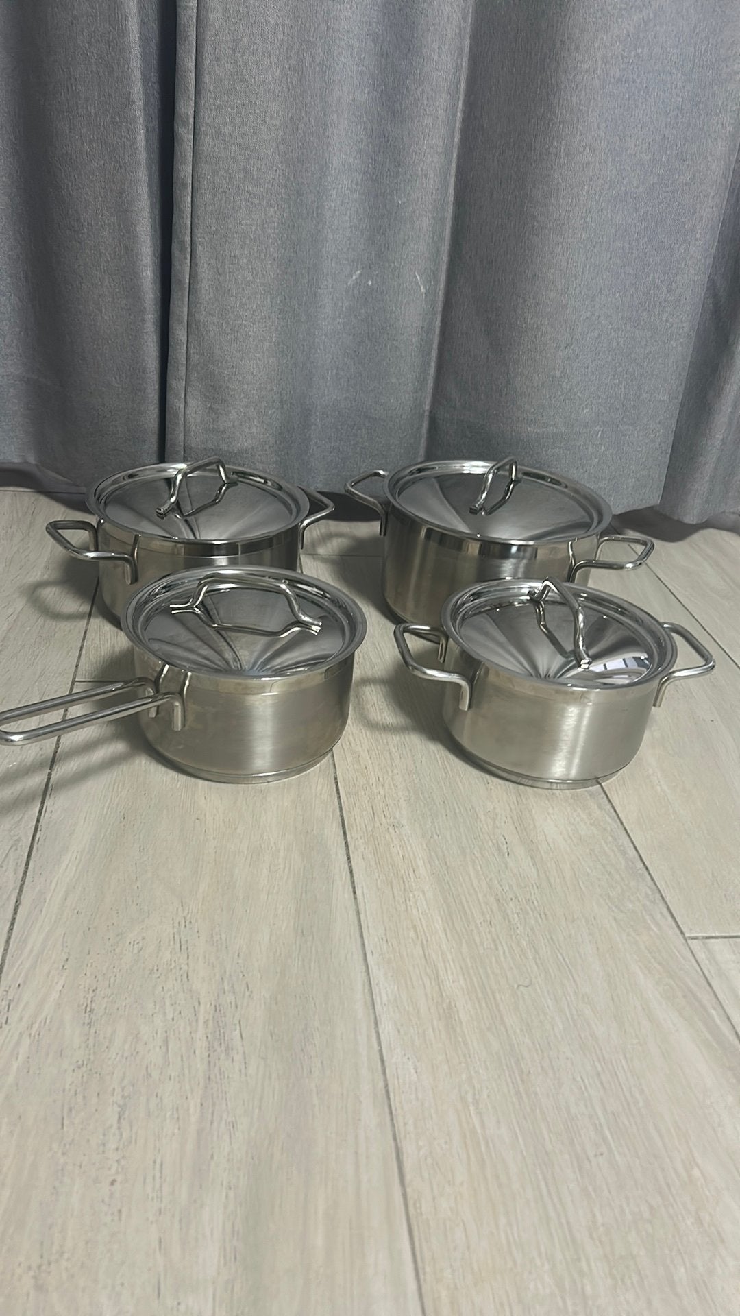 Gastronome  BK RVS Pannenset - 4 Kookpannen met Deksel, Met deksel, Pannenset, Ophalen of Verzenden, Zo goed als nieuw