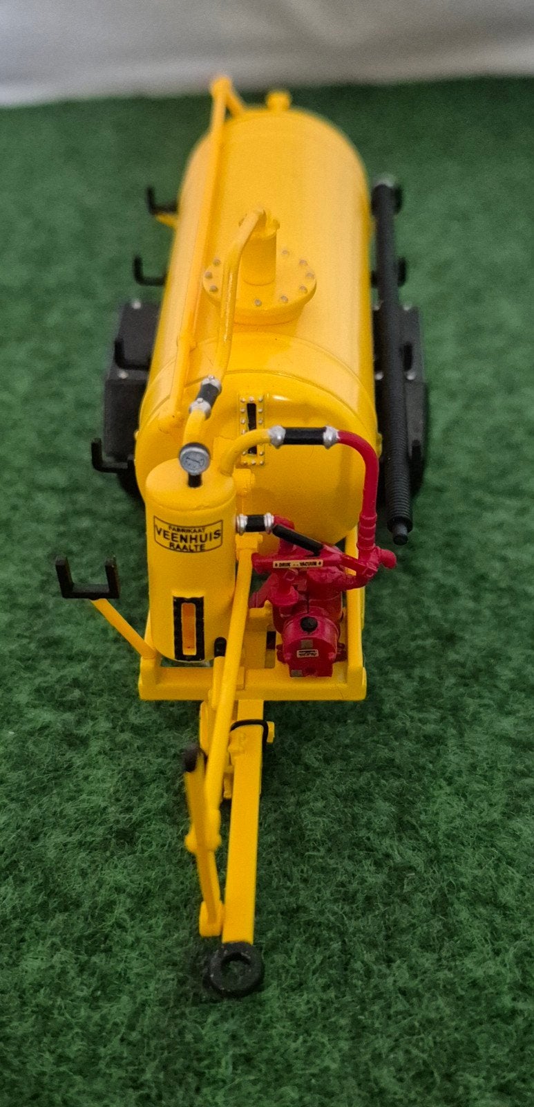 Veenhuis giertank, Tank, 1:32 tot 1:50, Nieuw, Ophalen