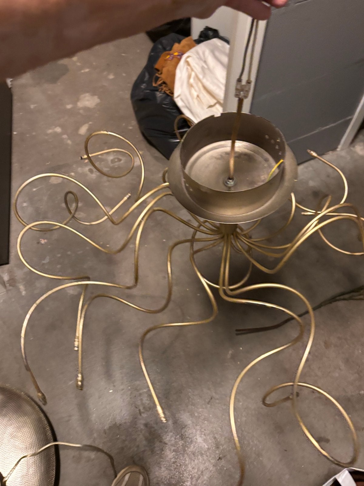 Set van 2 Design Hanglampen: Zilver (8 armen) & Mat Goud (14, Ophalen, Gebruikt, Metaal, Overige fittingen