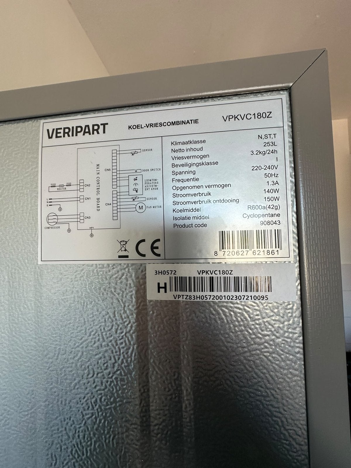 Foto 4 van Veripart Koel-vriescombinatie 253L - Gebruikt
