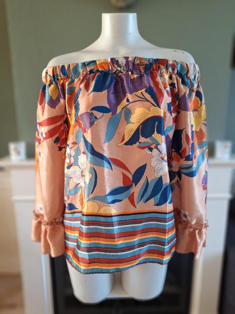 Rinascimento off shoulder kleurrijke boho top M 38, Maat 38/40 (M), Overige kleuren, Rinascimento, Ophalen of Verzenden