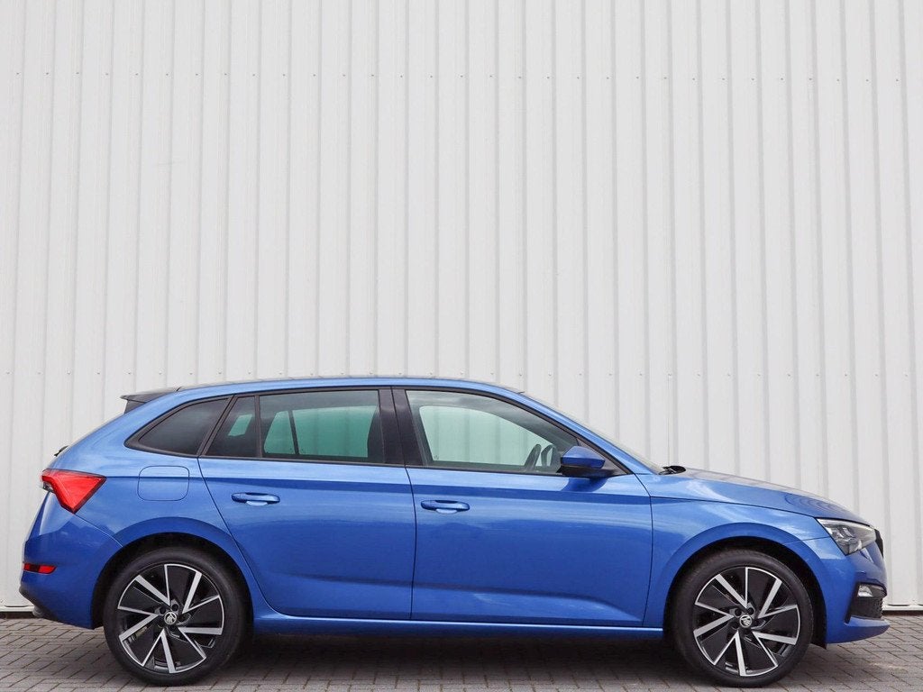 Skoda Scala 1.0 TSI 110pk Sport Business | LED Koplampen | P, 12 maanden, Scala, Gebruikt, Blauw