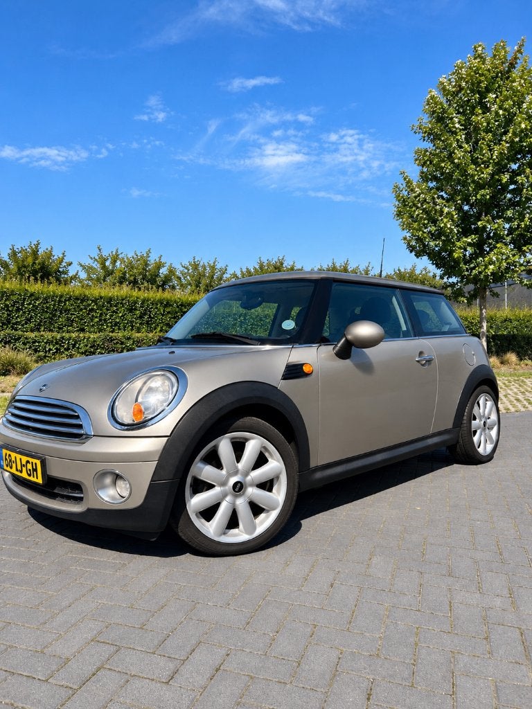 Mini One 1.4, 3-deurs, 2007, Auto's, Voorwielaandrijving, Stof, Metallic lak, Zwart