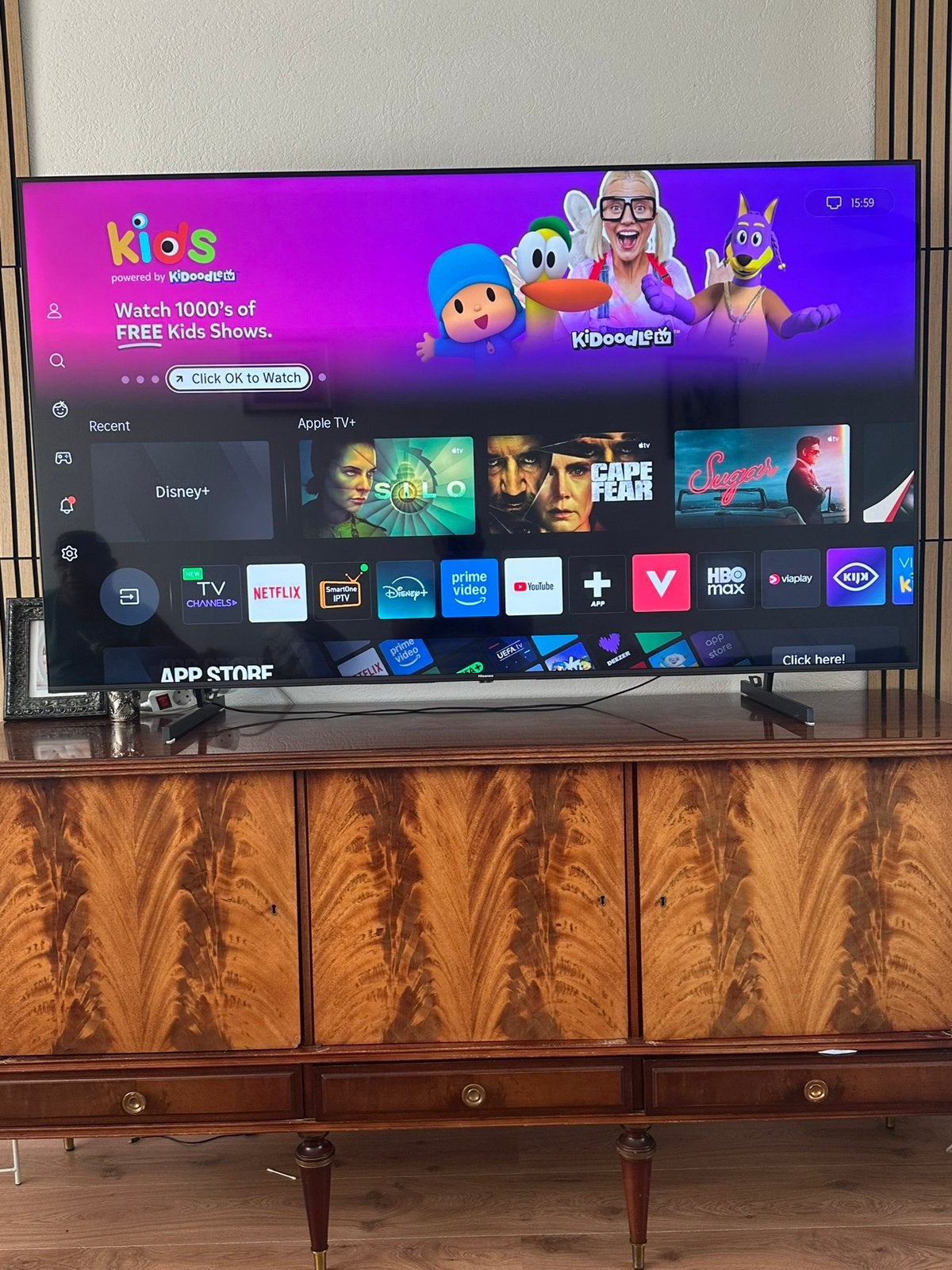 HISENSE QLED smart tv 4k UHD 75 inch, Audio, Tv en Foto, Televisies, 50 Hz, Zo goed als nieuw, 100 cm of meer, Ophalen