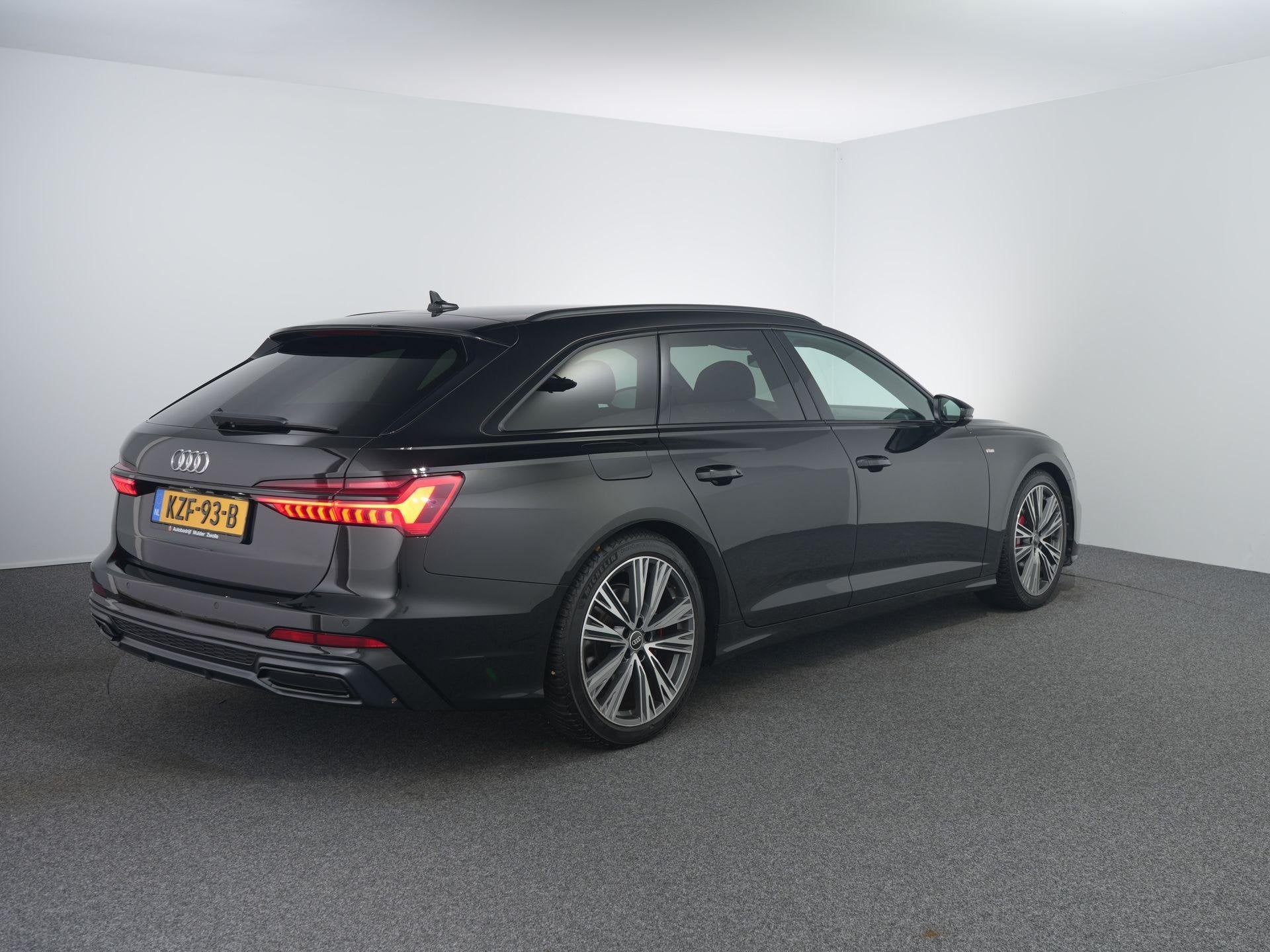 Audi A6 Avant 55 TFSI e quattro Competition | S-Line | 367 P, Automaat, Gebruikt, 4 cilinders, Zwart