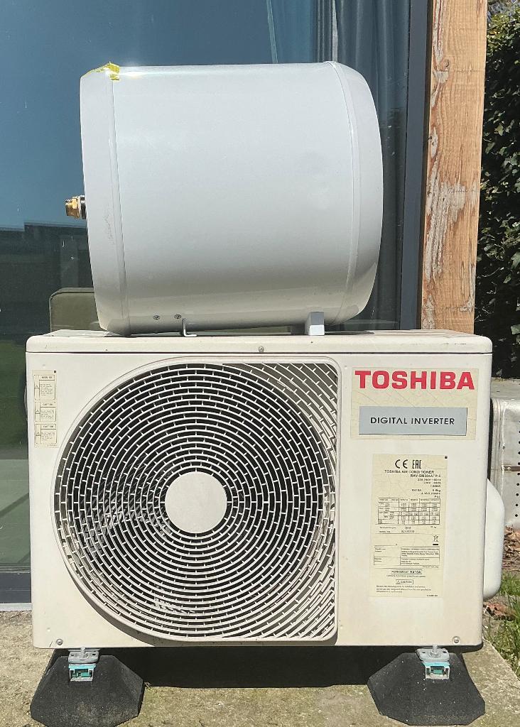 complete warmtepomp set in goede staat., Doe-het-zelf en Verbouw, Verwarming en Radiatoren, Ophalen, Overige typen, Zo goed als nieuw