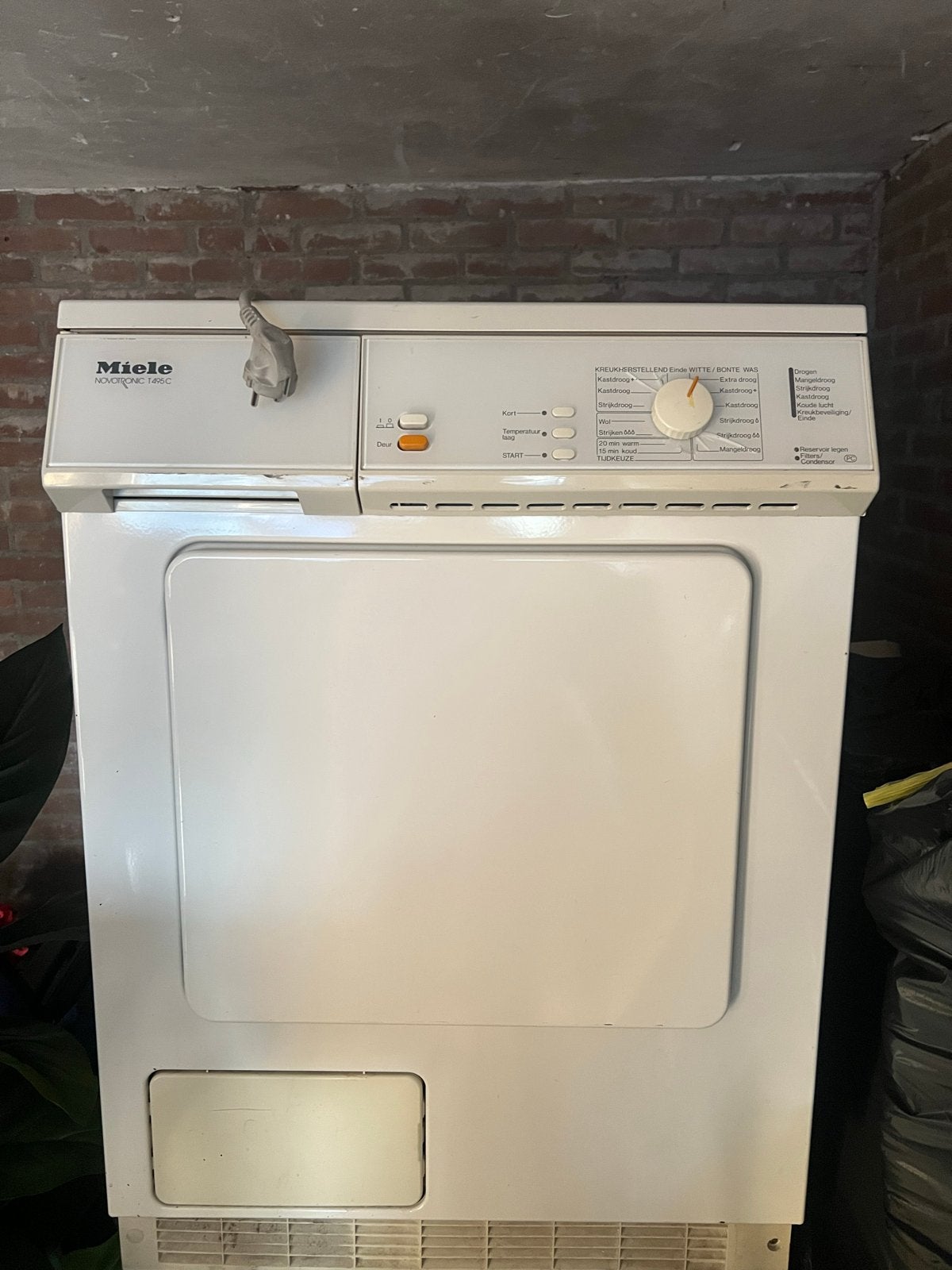 Miele Novotronic T495C Luchtafvoer Wasdroger, Witgoed en Apparatuur, 6 tot 8 kg, Gebruikt, Luchtafvoer, Ophalen of Verzenden