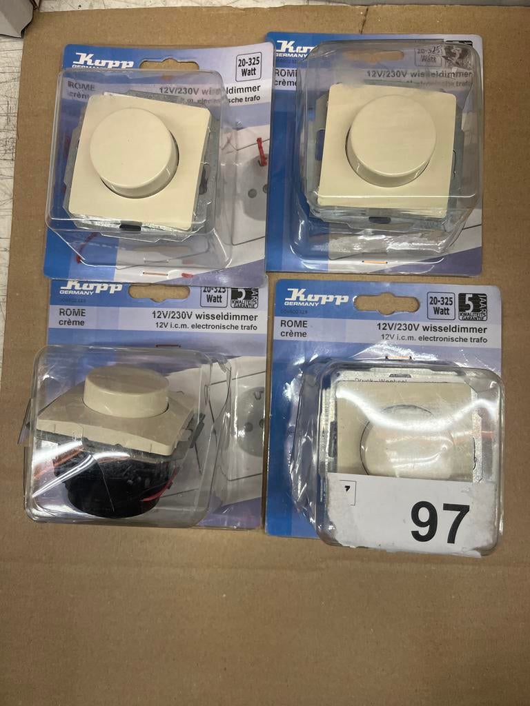Kopp Rome Crème Wisseldimmer 20-325W (4 stuks beschikbaar), Nieuw, Ophalen of Verzenden, Schakelaar, Nvt