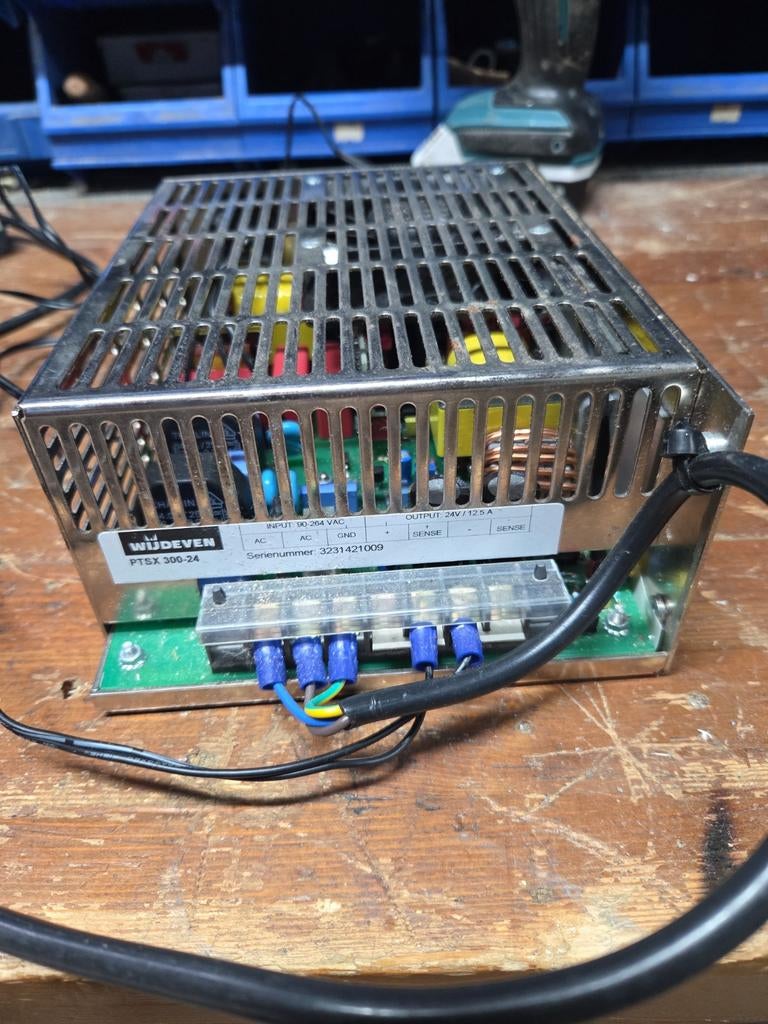Omvormer, Ophalen of Verzenden, Minder dan 500 watt