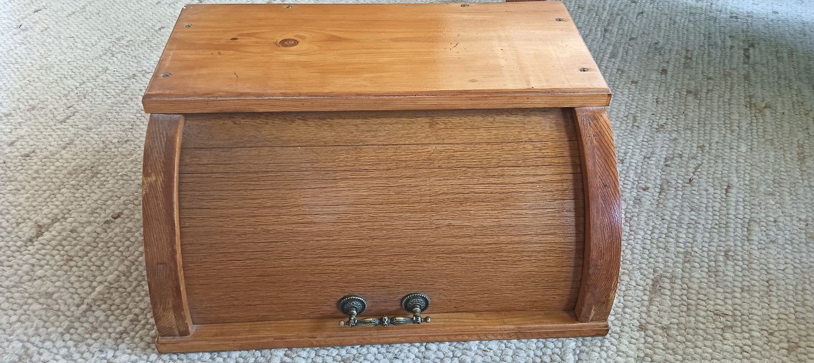 Vintage houten broodtrommel met rolluik, Ophalen