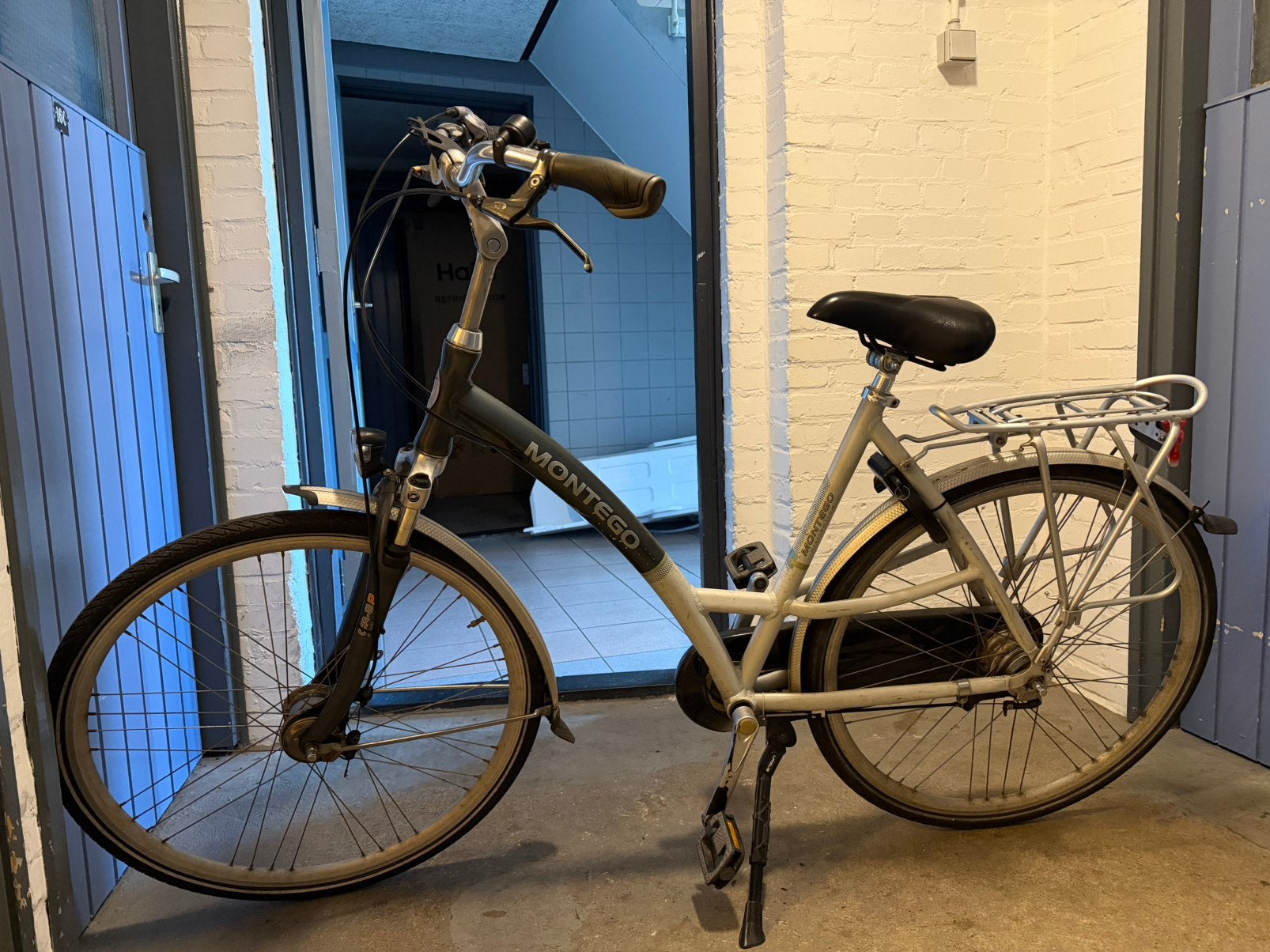 Montego fiets, Fietsen en Brommers, Ophalen, Zo goed als nieuw, Overige merken, Versnellingen