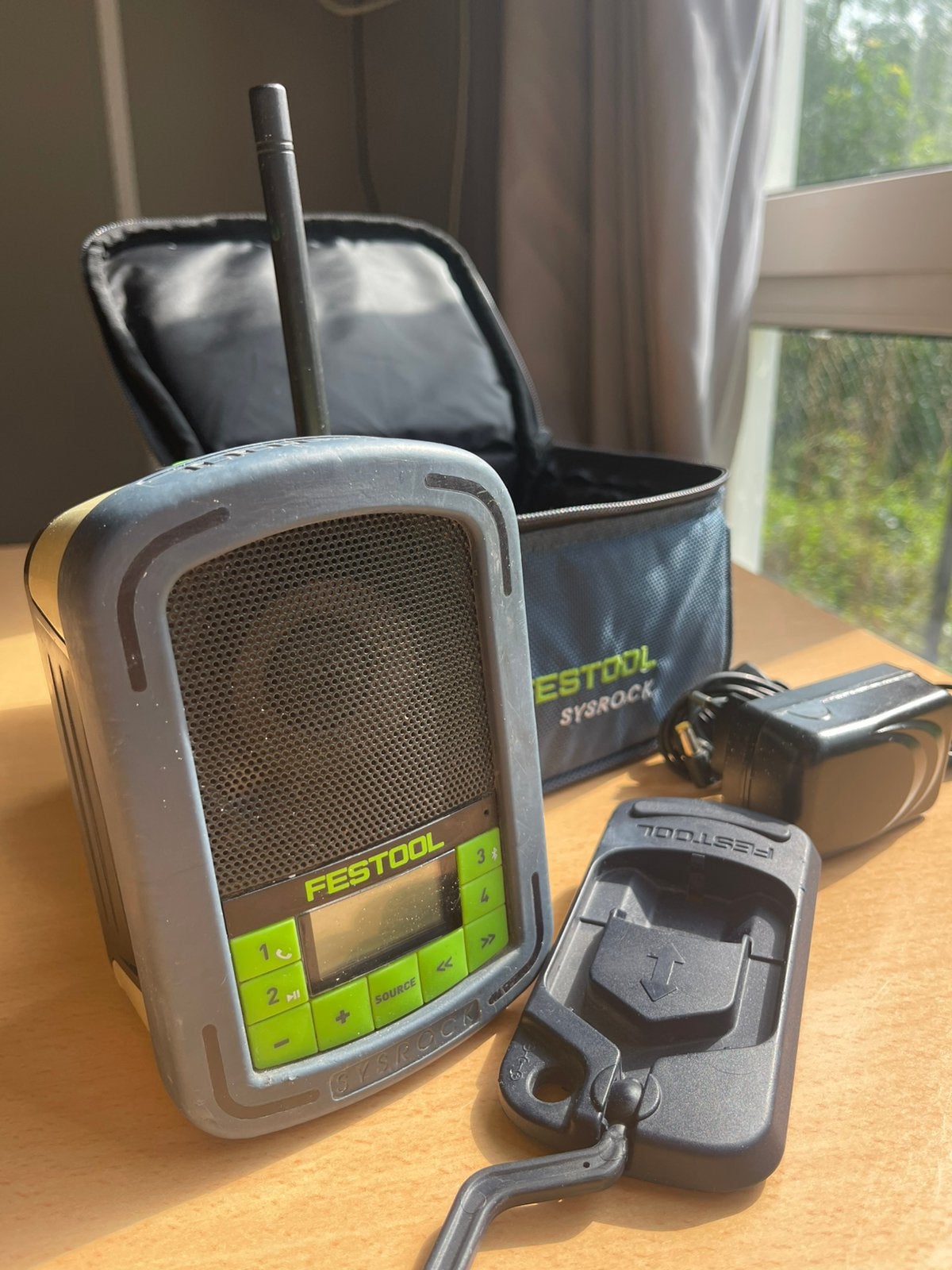 ️⭐️ Festool sysrock radio en Bluetooth in nette staat️ ⭐️, Ophalen of Verzenden, Gebruikt, Overige typen