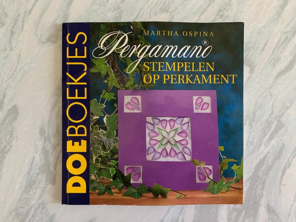 Doe boekje Pergamano Stempelen op Perkament - Nieuw, Hobby en Vrije tijd, Ophalen of Verzenden, Nieuw, Overige thema's, Overige typen