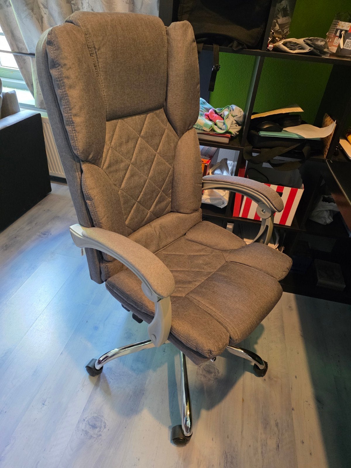 Grijze Bureaustoel met Voetsteun.Comfortabel & Ergonomisch, Ophalen, Gebruikt, Grijs, Bureaustoel
