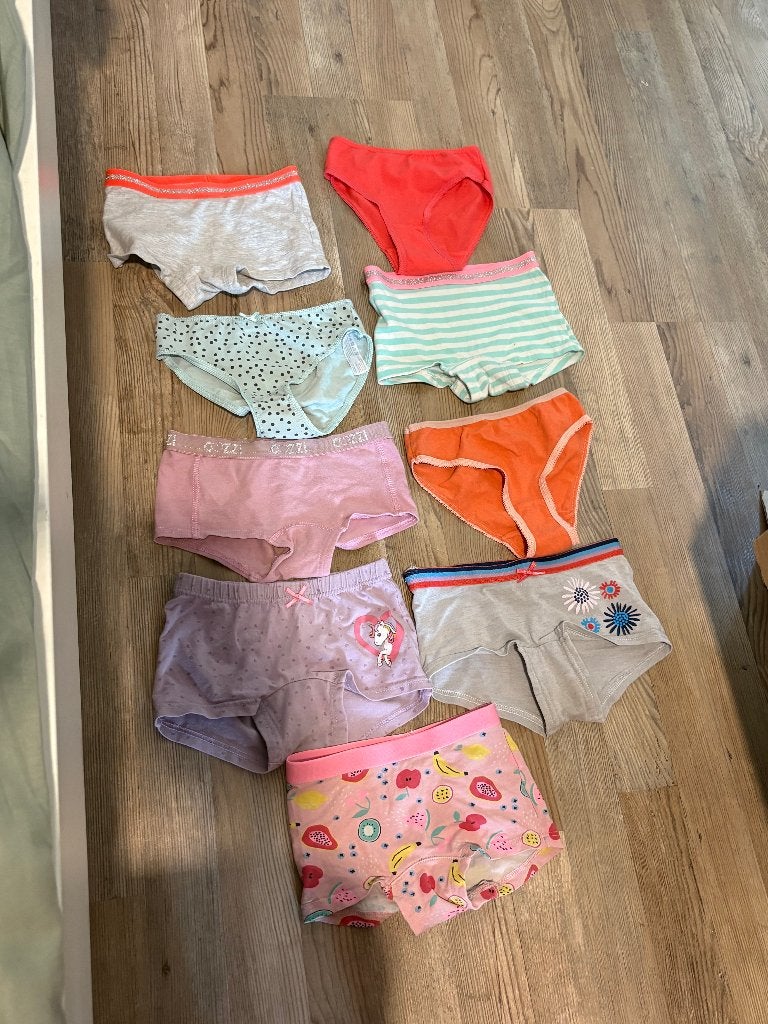 meisje onderbroeken pakket, maat: 122/128, Ophalen of Verzenden, Gebruikt, Meisje, Nacht- of Onderkleding
